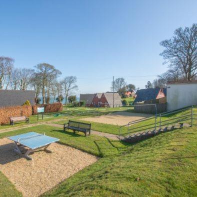 Chalet 47 By The Sea Kingsdown  Exteriör bild